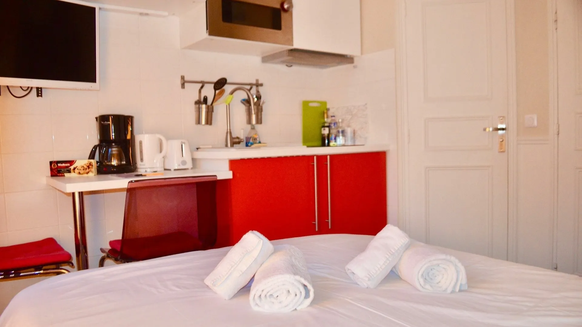 Apartment Lovely In The 